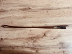 Mistrovský violoncellový smyčec Sandu Stroe